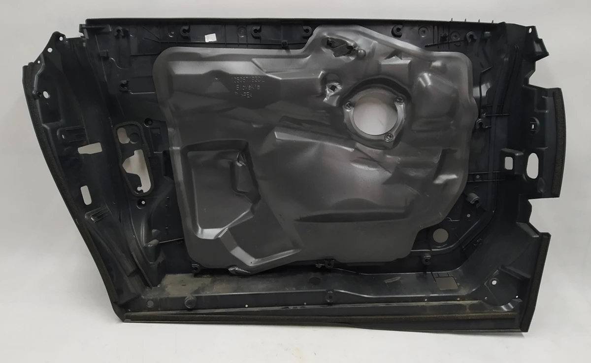 Облицювання внутрішня (пластик) двері передньої правої в зборі з шумоізоляцією BMW i3 51417303638