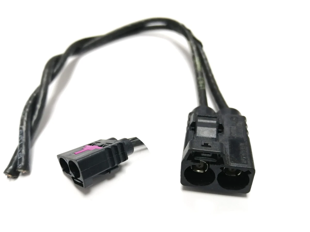 Роз'єм (фішка) антени ключа відкриття автомобіля 59z115-000-a x856/2pin Tesla model X 1054132-00-G