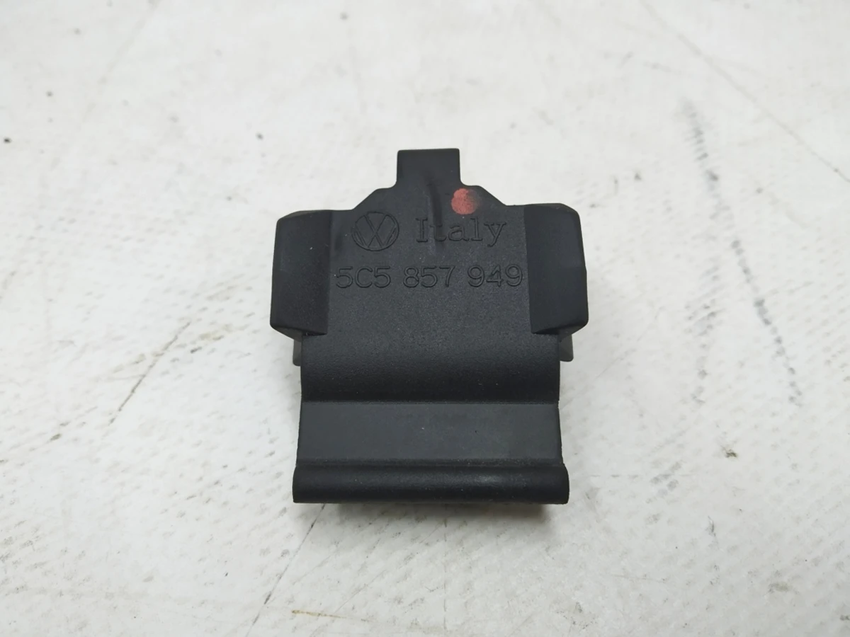 Втулка (демпфер) кріплення торпедо Audi E-tron 5C5857949