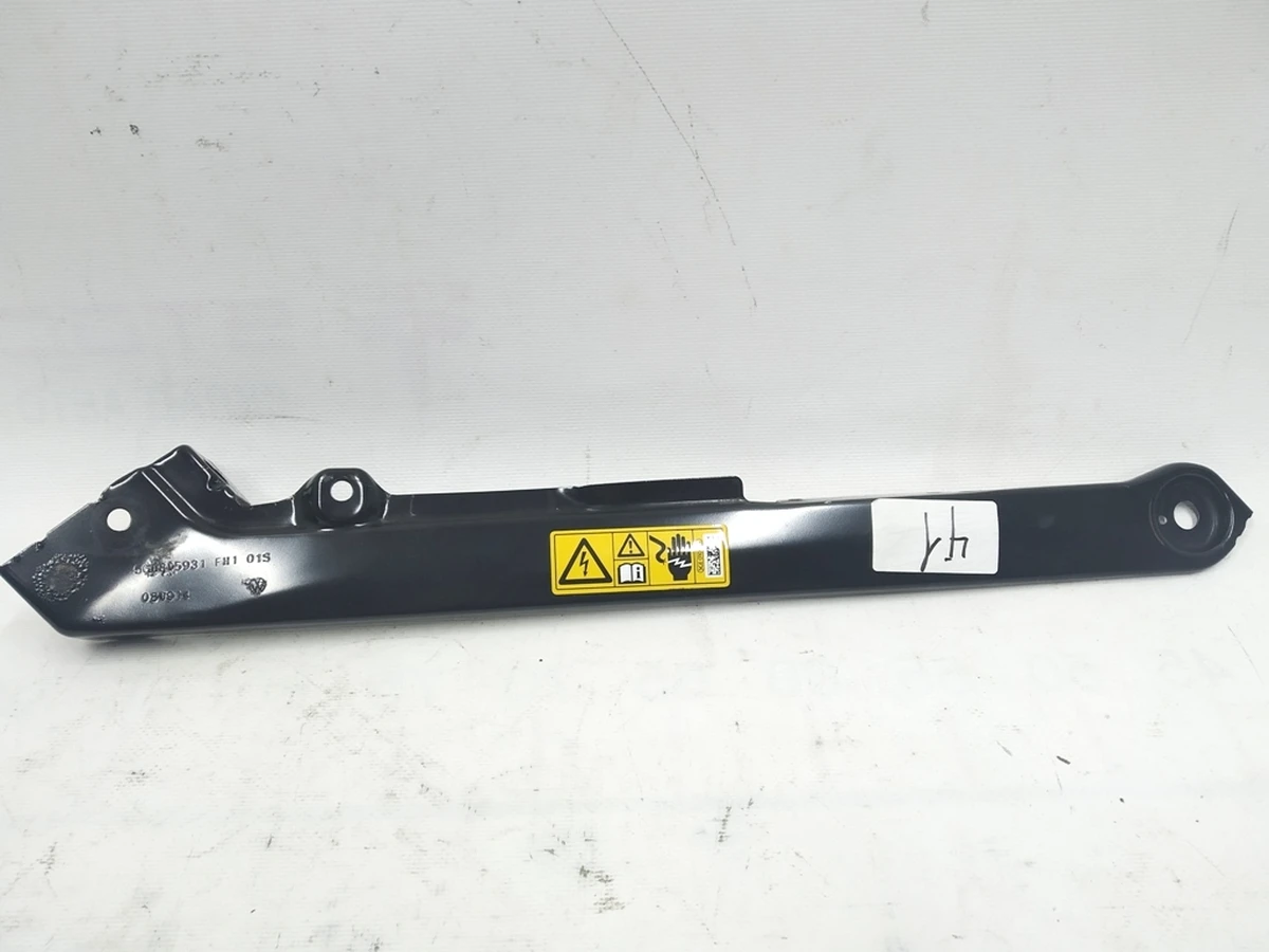 Стойка несущая Передняя панель левая VW E-GOLF 5G0805931