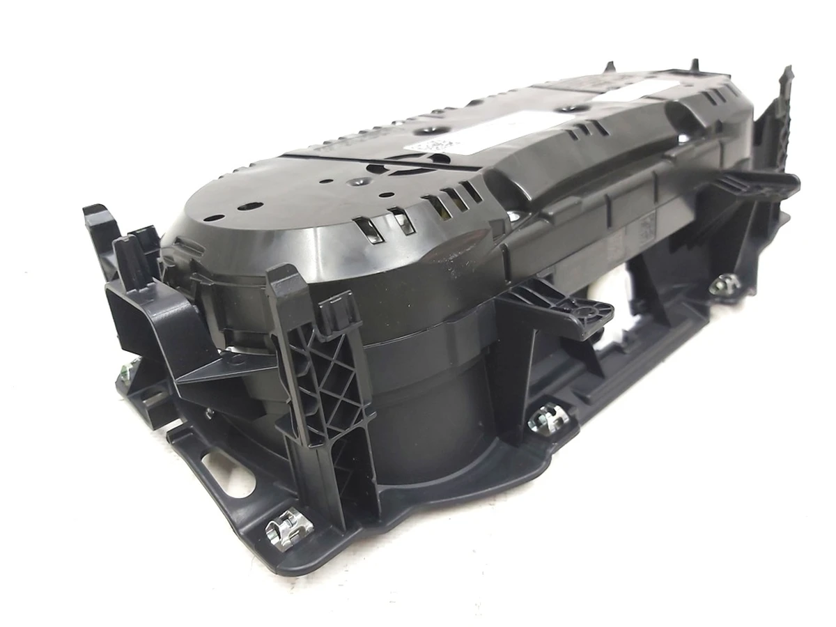 Комбинация приборов (панель приборов) 100MPH Volkswagen E-GOLF 5GE920855