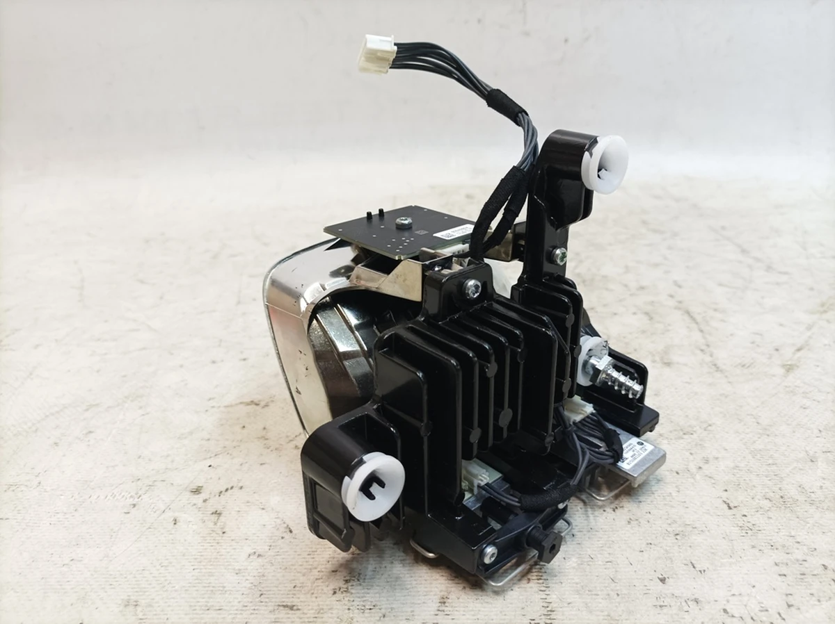 Front right low beam LED module assembly 90055042101Q VW E-GOLF 5GE941036B