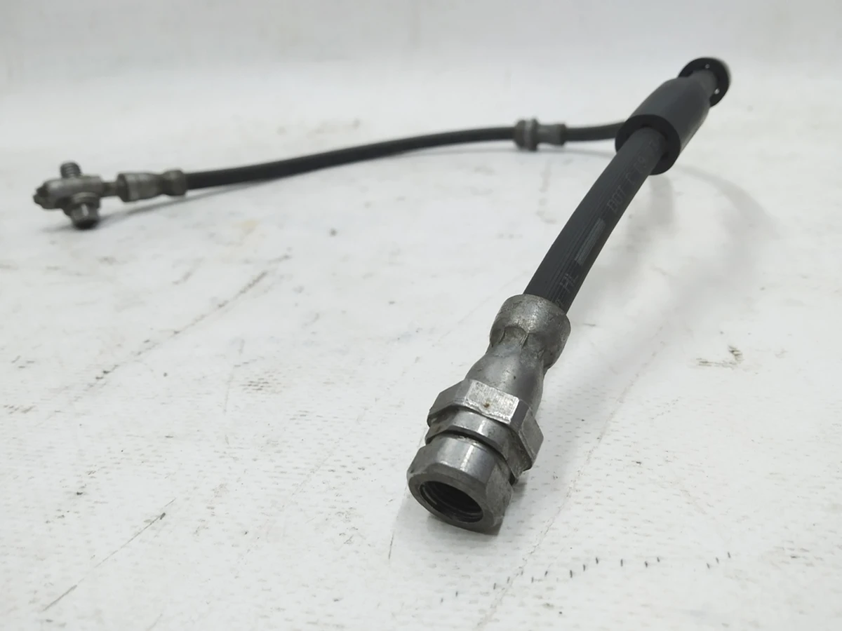 Тормозной шланг правый левый Volkswagen E-GOLF 5Q0611701C