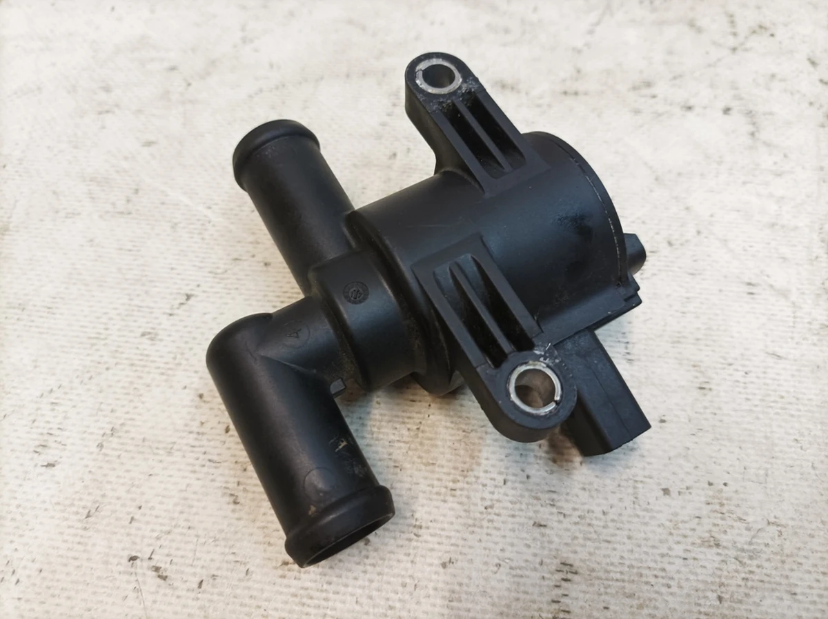 Control valve for cooling system Audi Q7 5Q0906457K