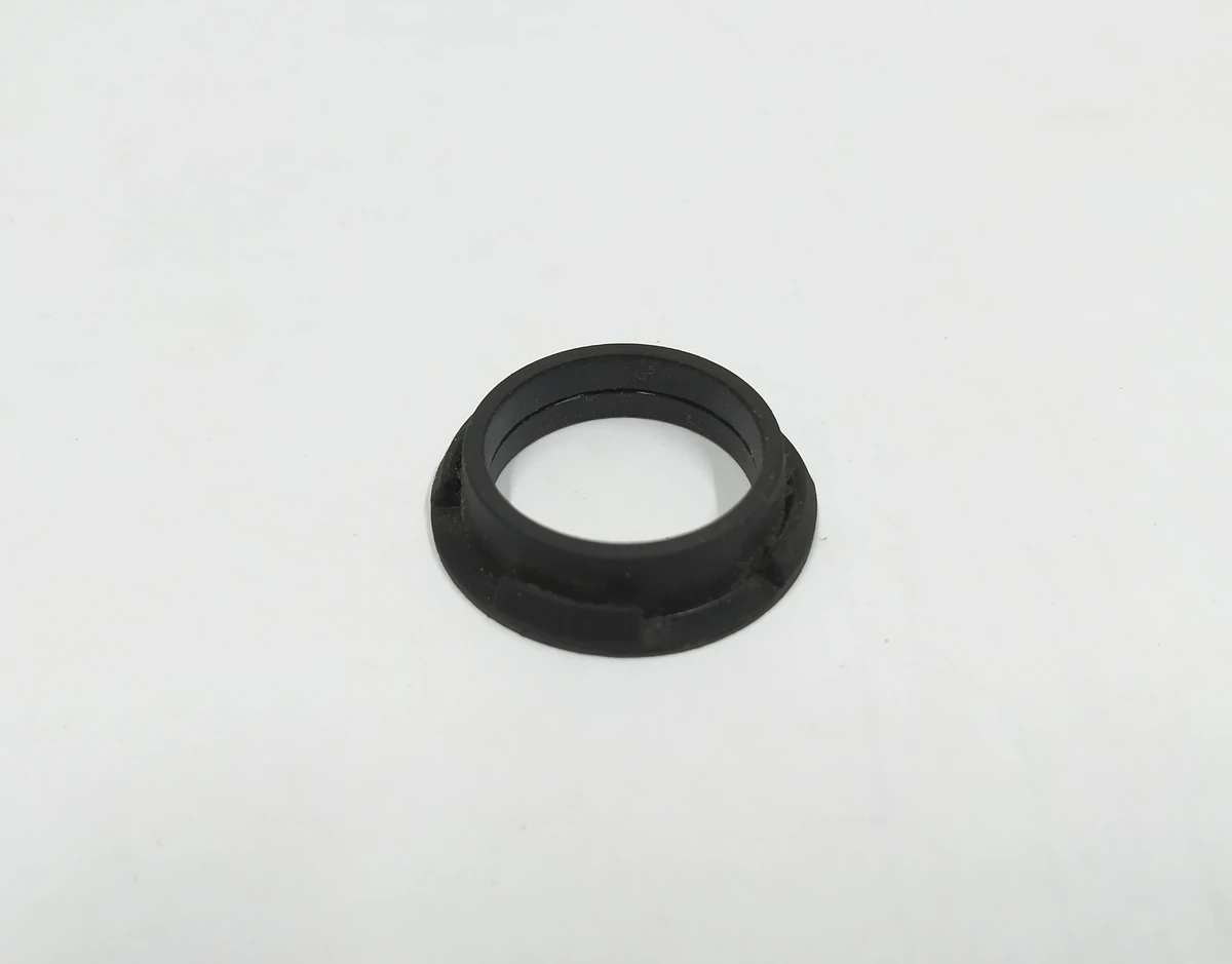 Кольцо уплотнительное датчика парктроника рельефное Audi E-tron Porsche Taycan 5Q0919133