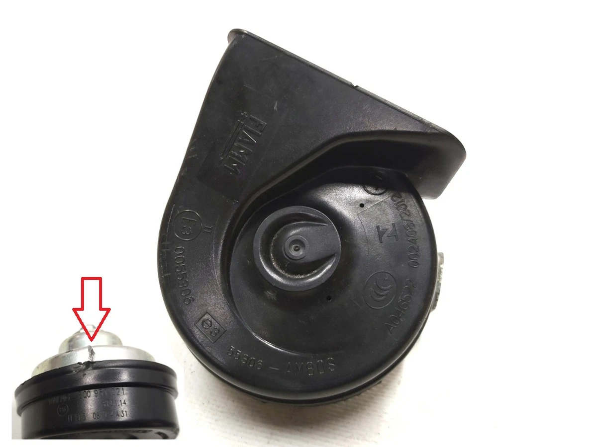 Horn low tone with damage VW E-GOLF 5Q0951221