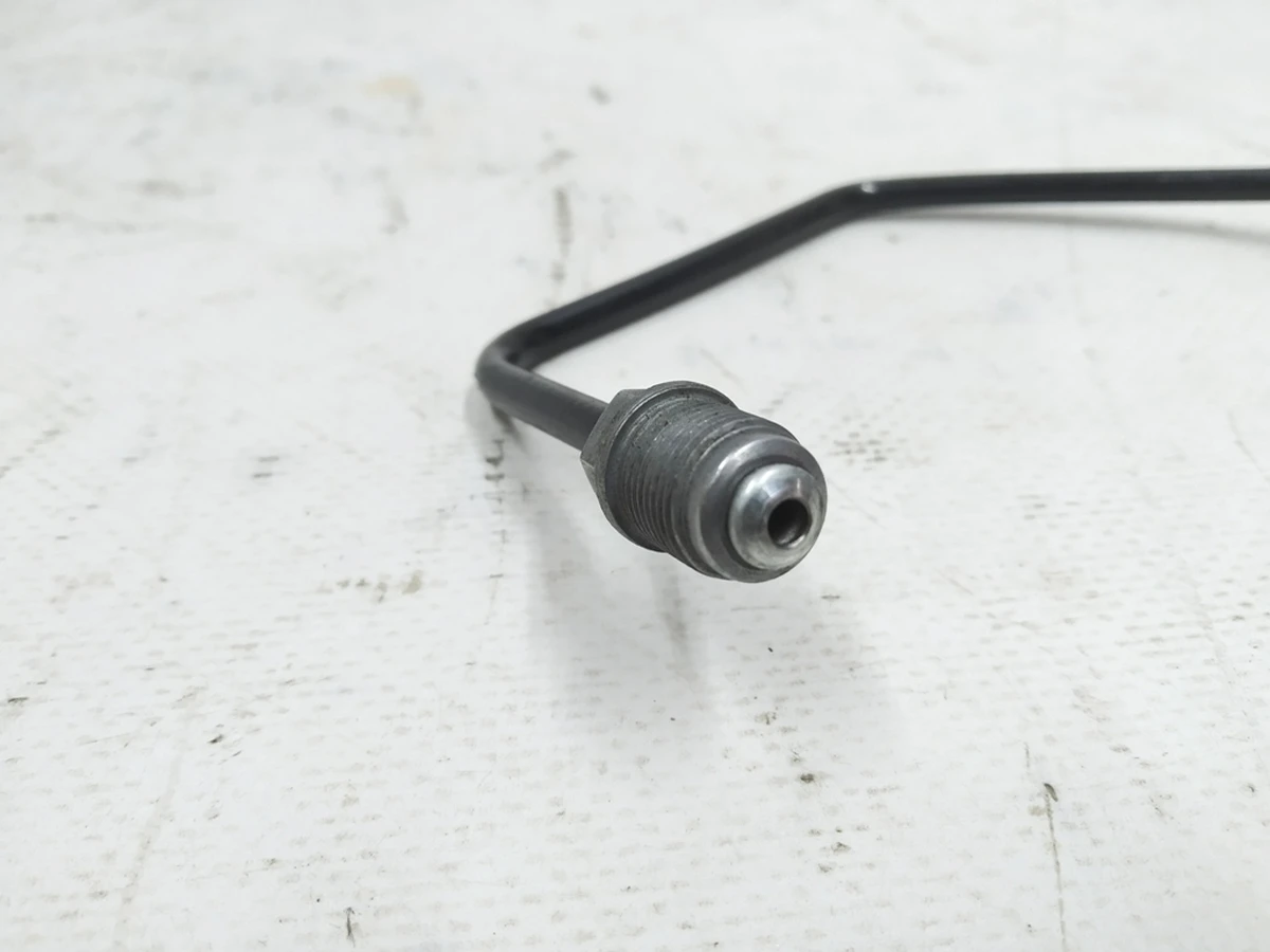 Brake pipe from the hydraulic system to the brake hose right Volkswagen E-GOLF 5Q1614724