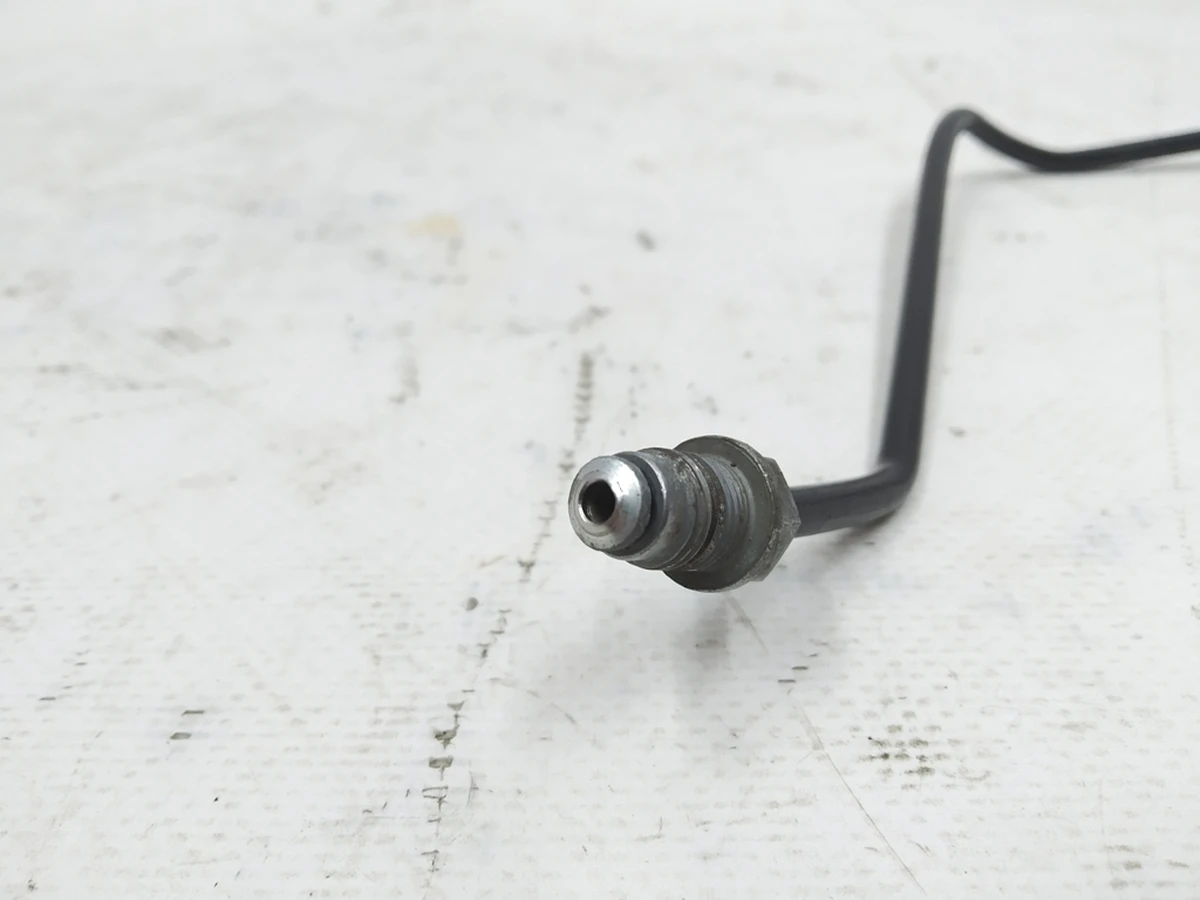 Brake pipe from the hydraulic system to the brake hose right Volkswagen E-GOLF 5Q1614724