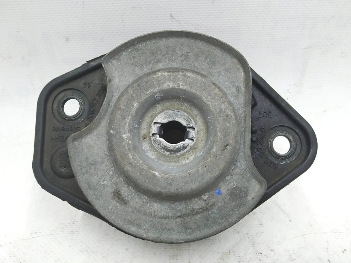 Engine Mount Cushion (Engine Bearing) Volkswagen E-GOLF 5QE199262D