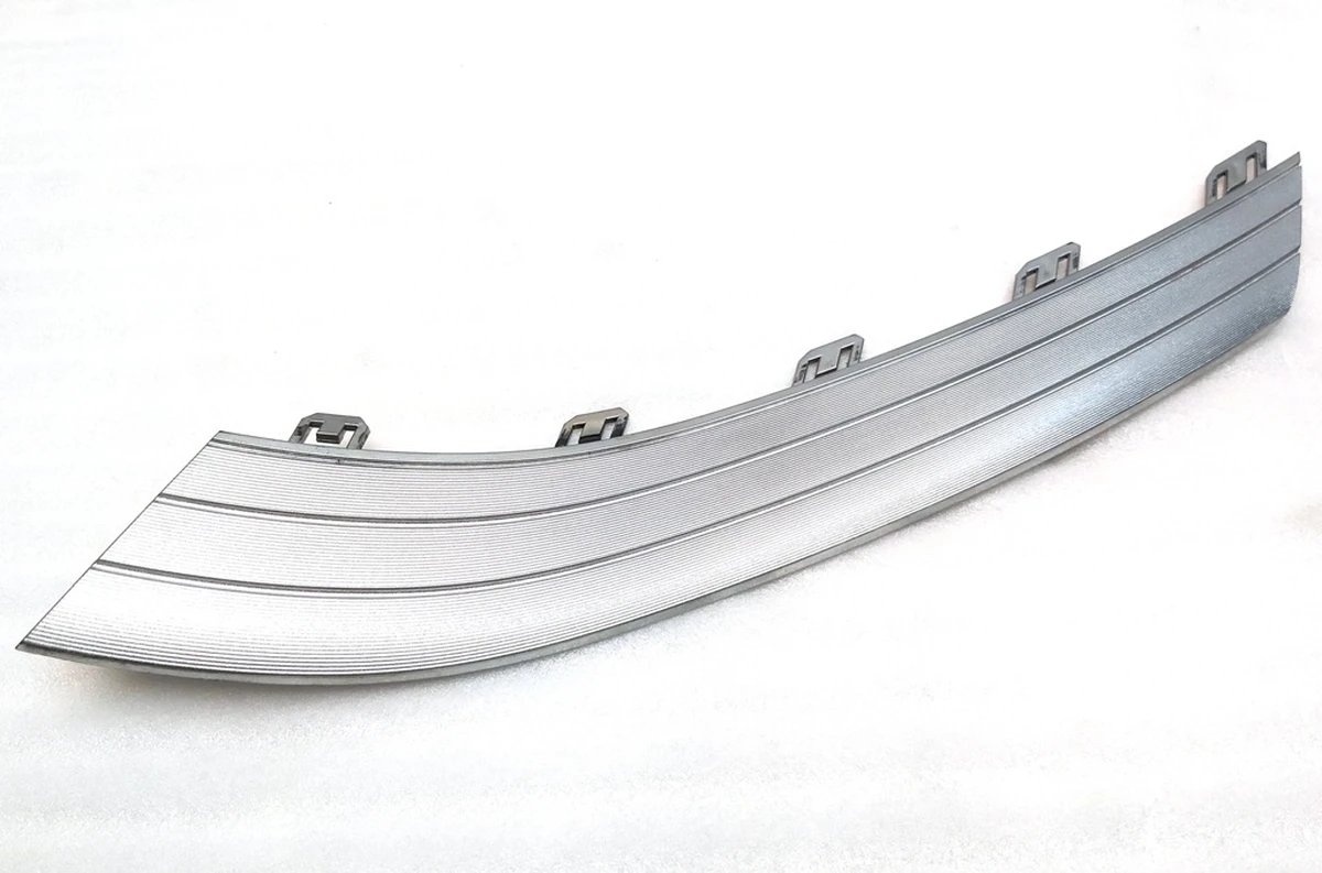 1 Элемент внутренний декоративный фары главной левой Tesla model 3, model Y 1077371