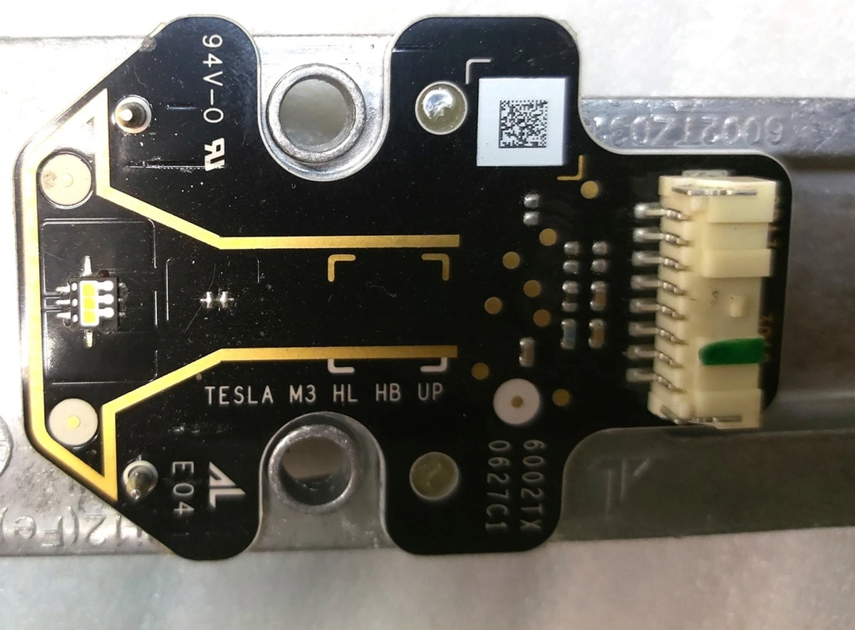 1 Модуль світлодіодний фари головної лівої 6002TX0627C1 Tesla model 3, model Y 1077371