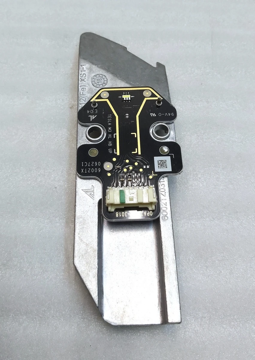 1 Модуль світлодіодний фари головної лівої 6002TX0627C1 Tesla model 3, model Y 1077371