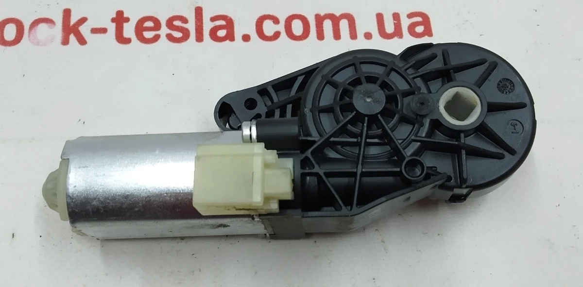 1st row seatback angle adjustment electric motor assembly Tesla Model 3, Model Y 1079773-00-B