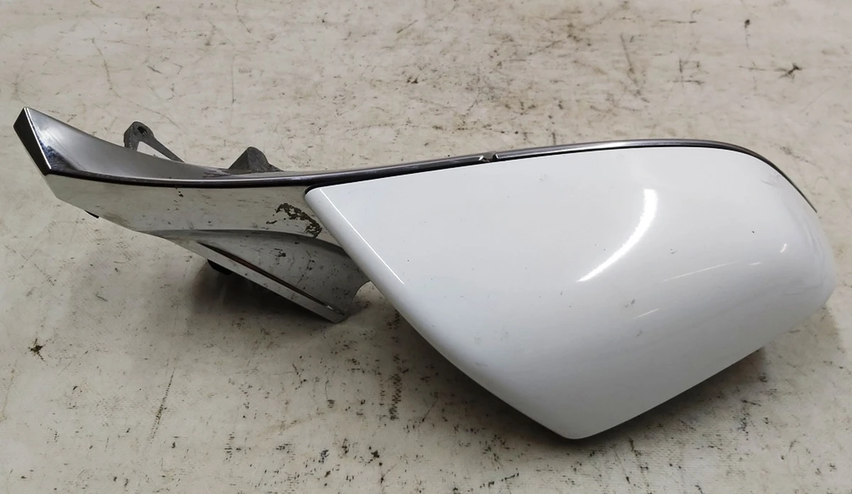 3 Зеркало наружное правое PBCW BASE без зеркального элемента с мелкими царапинами Tesla model S 6005863-00-E