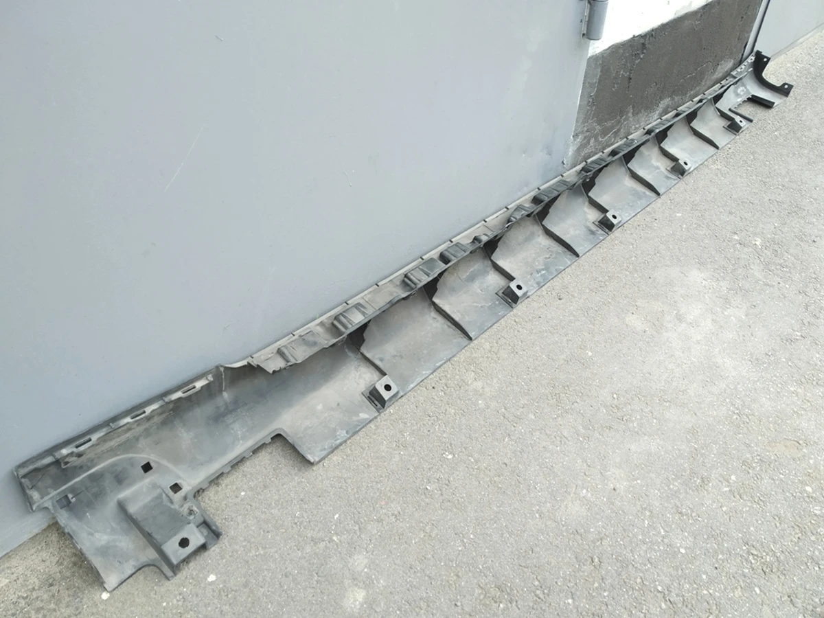 1 Sill trim left rocker panel (structural) soldered for painting Tesla model S, model S REST 6005874-00-G