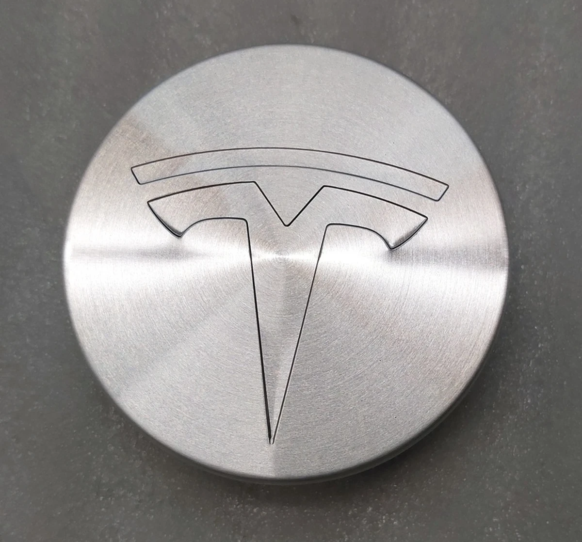 9 Ковпачок центральний колісного диска 58mm THREADED SILVER (комплект 4 штуки) Tesla all models 6005879