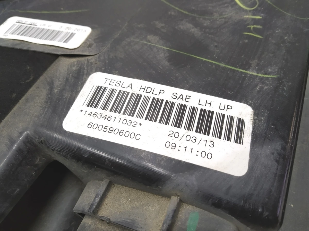 1 Фара головна ліва (ксенон) (USA) Tesla model S 6005906-00-D