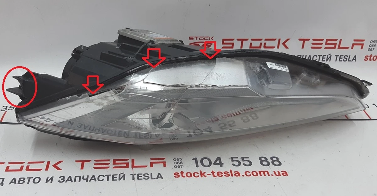 1 Фара головна ліва (ксенон) (USA) без лампи та блоку розпалювання з пошкодженням Tesla model S 6005906-00-D