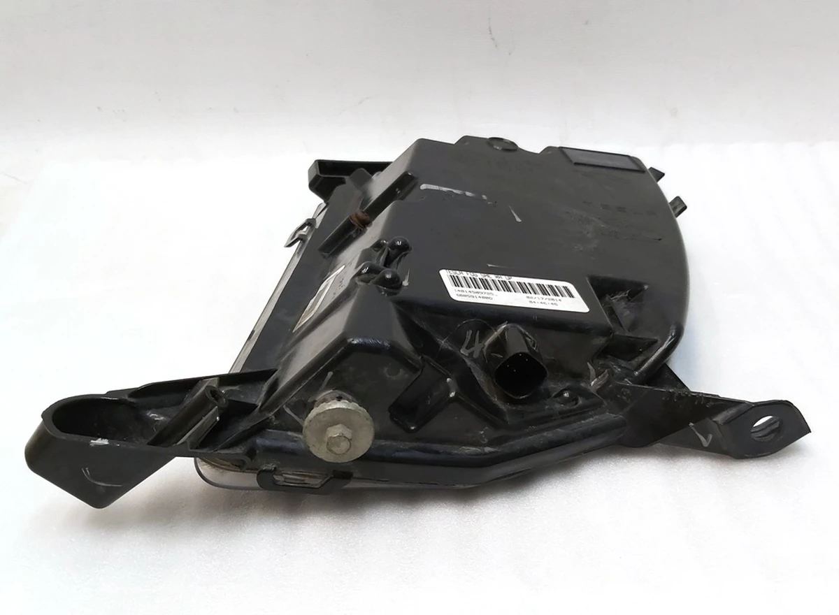 Фара правая (повна) (USA)  Tesla model S, model S REST 6005914-00-I