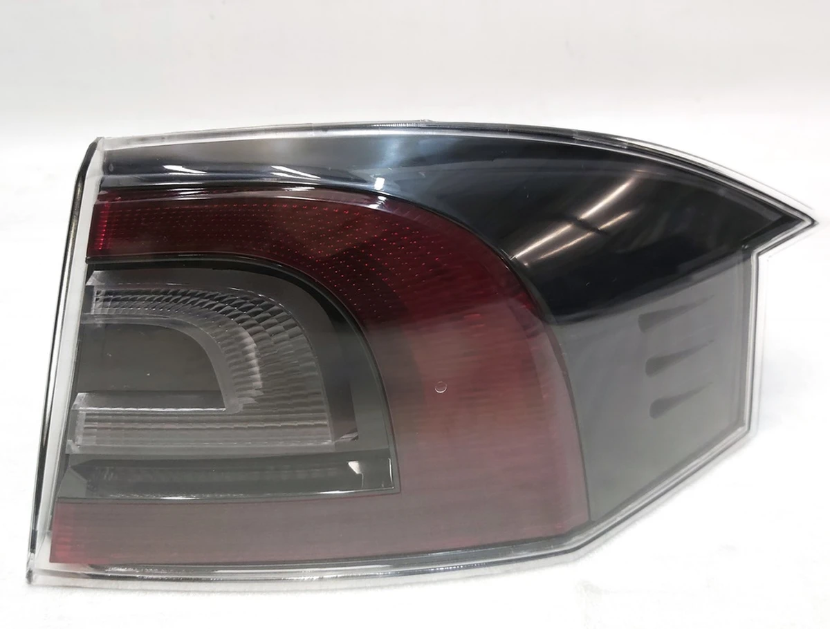 2 LAMP ASY - STOP/TAIL/TURN - ECE (RH) (EU) Tesla model S, model S REST 6005921-00-F