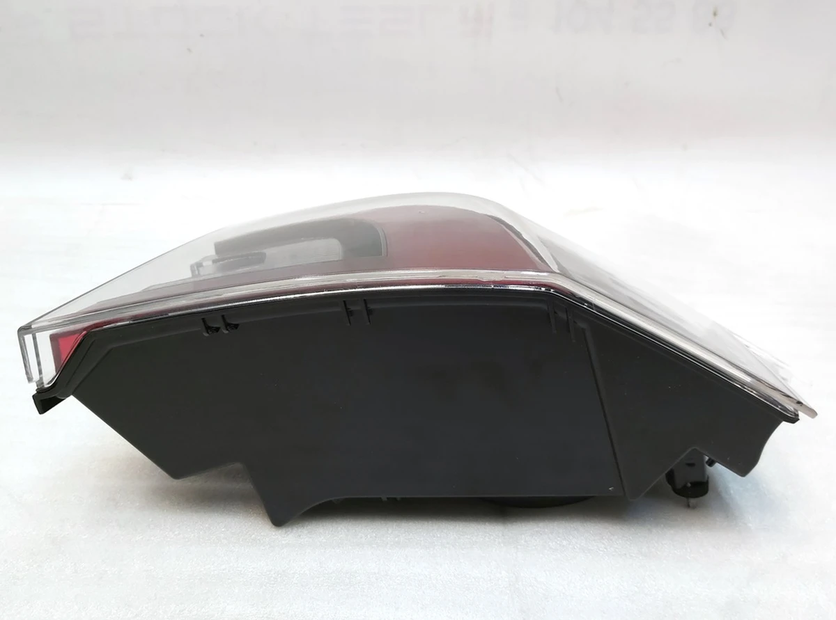 2 LAMP ASY - STOP/TAIL/TURN - ECE (RH) (EU) Tesla model S, model S REST 6005921-00-F