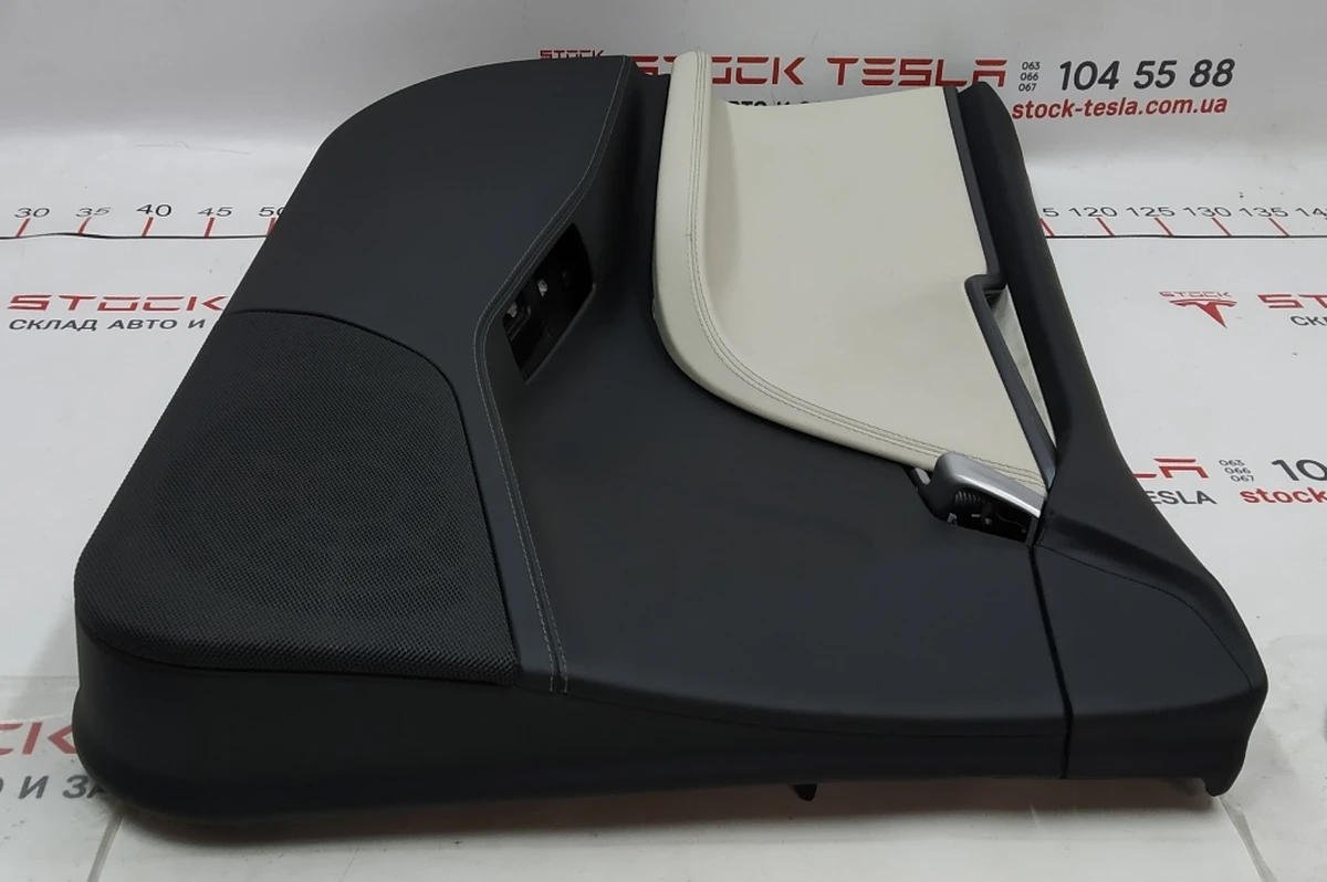 1 Front left door card PURB/G/PUR13/PVCB CREAM PREM (not included) Tesla model S REST 6006071-52-N