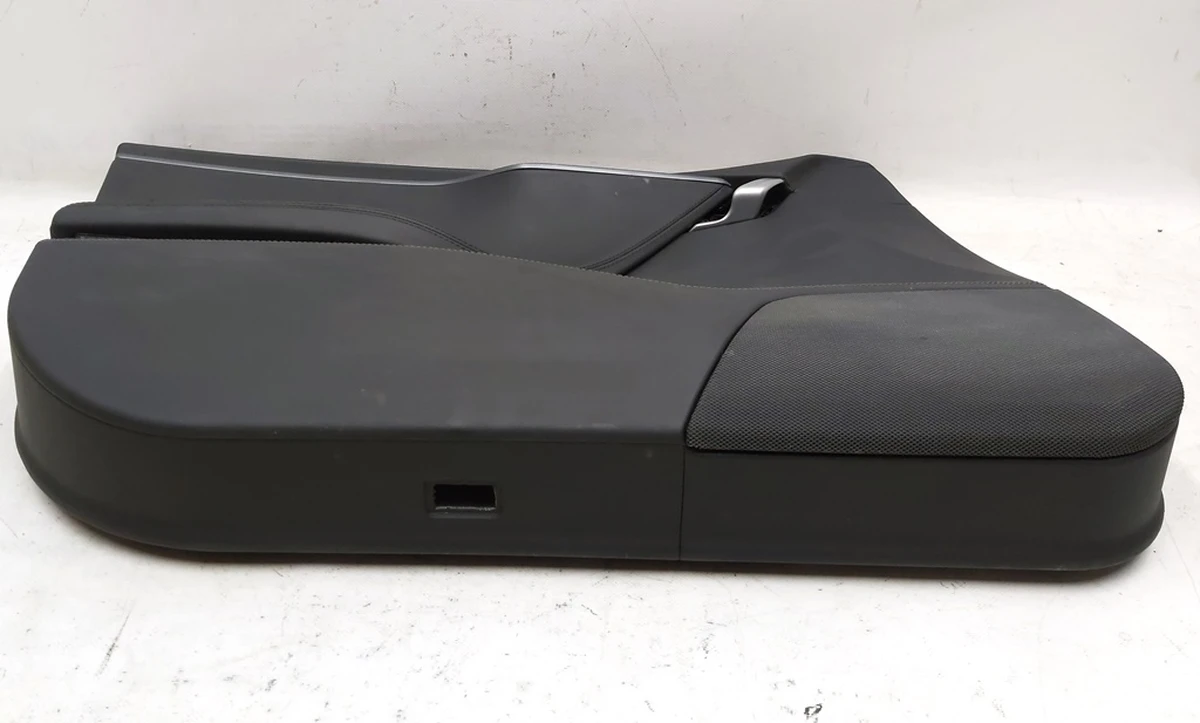 1 Карта двери передней левой в сборе PURB/G/PVCB/PVCB BLK BASE Tesla model S, model S REST 6006071-54-N