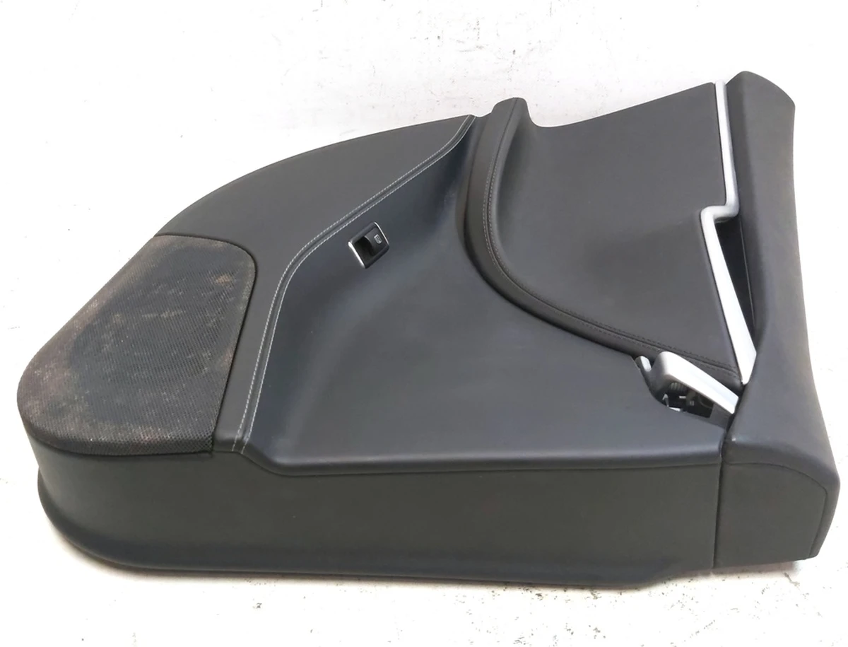 2 Карта двері задніх лівих в зборі LTHRA/LTHRA/PVCB BLACK з пошкодженням Tesla model S, model S REST 6006133-11-L