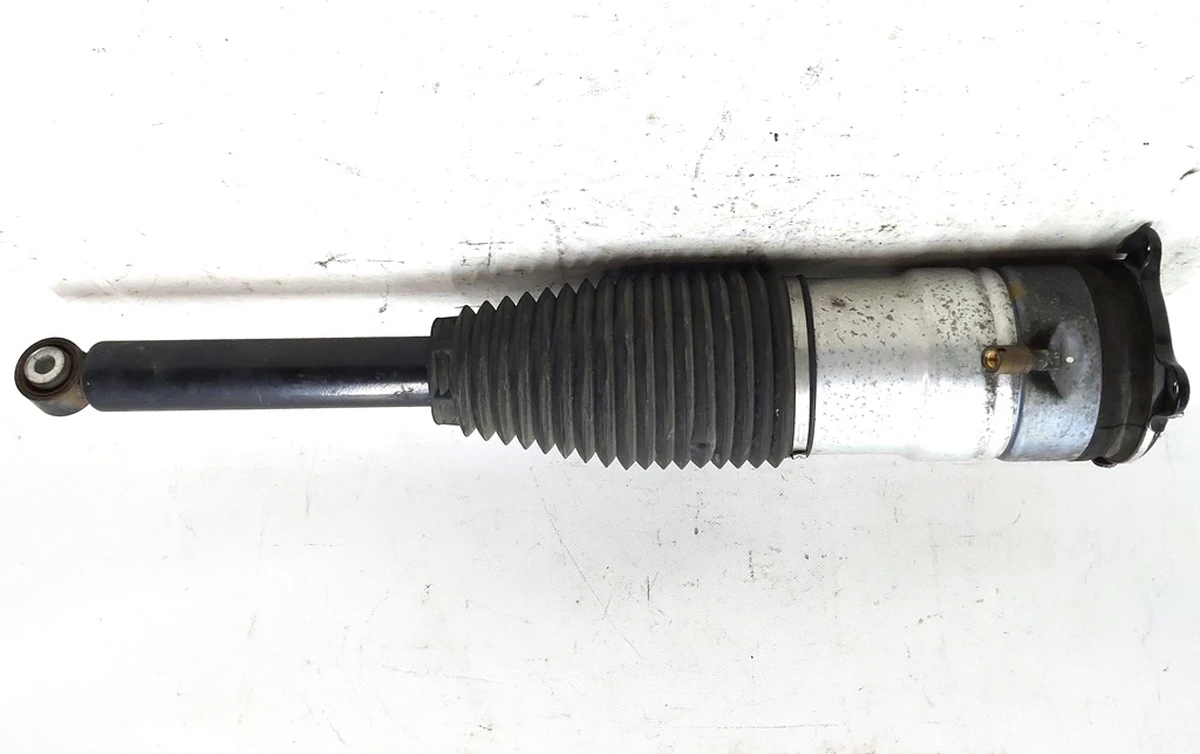 1 Модуль пневмо задній лівий LDSS із пошкодженням сайлентблоку Tesla model S 6006352-07-B