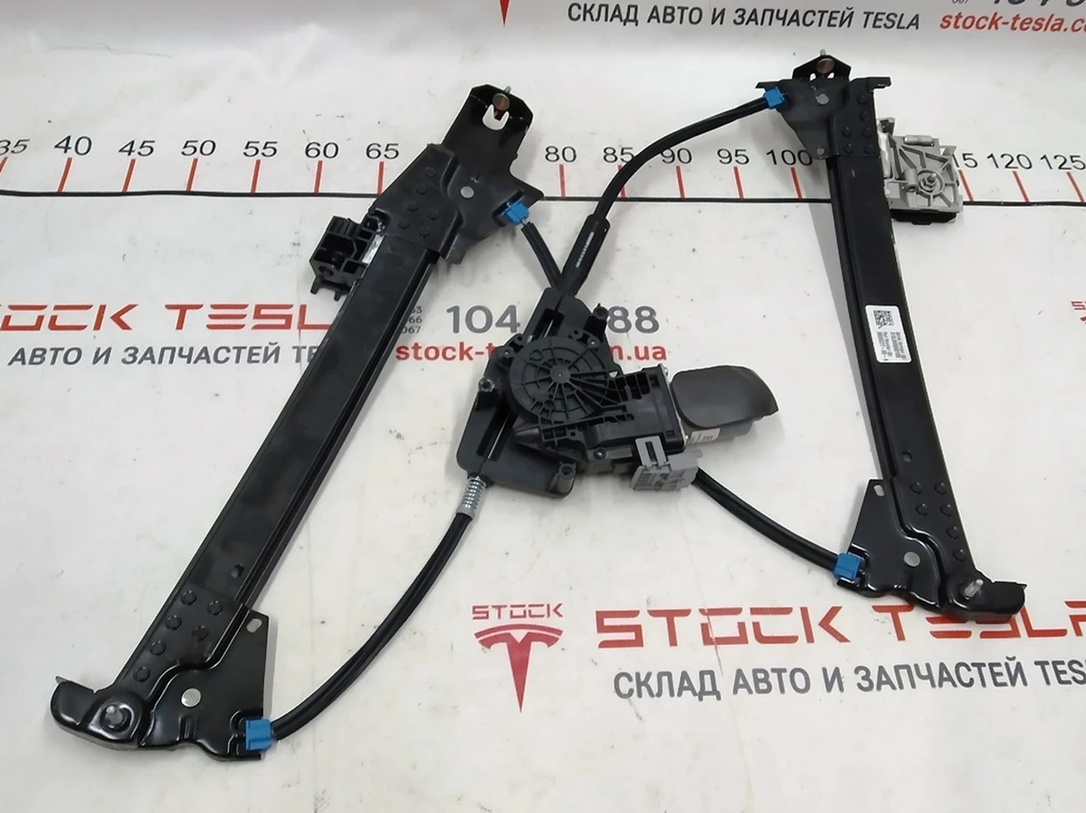 Стеклоподъемник задний правый Tesla model S, model S REST 6006377-00-L