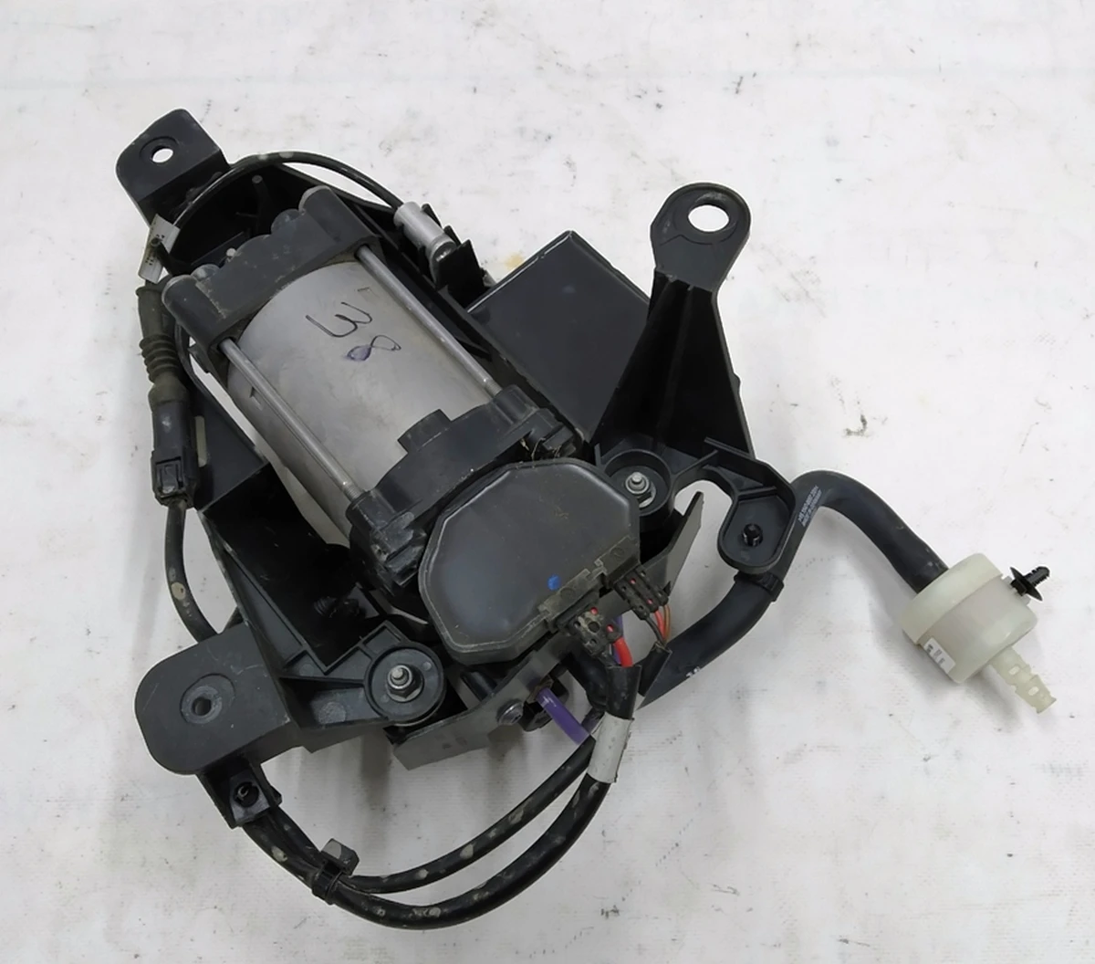 7 AIR SUSP COMPRESSOR