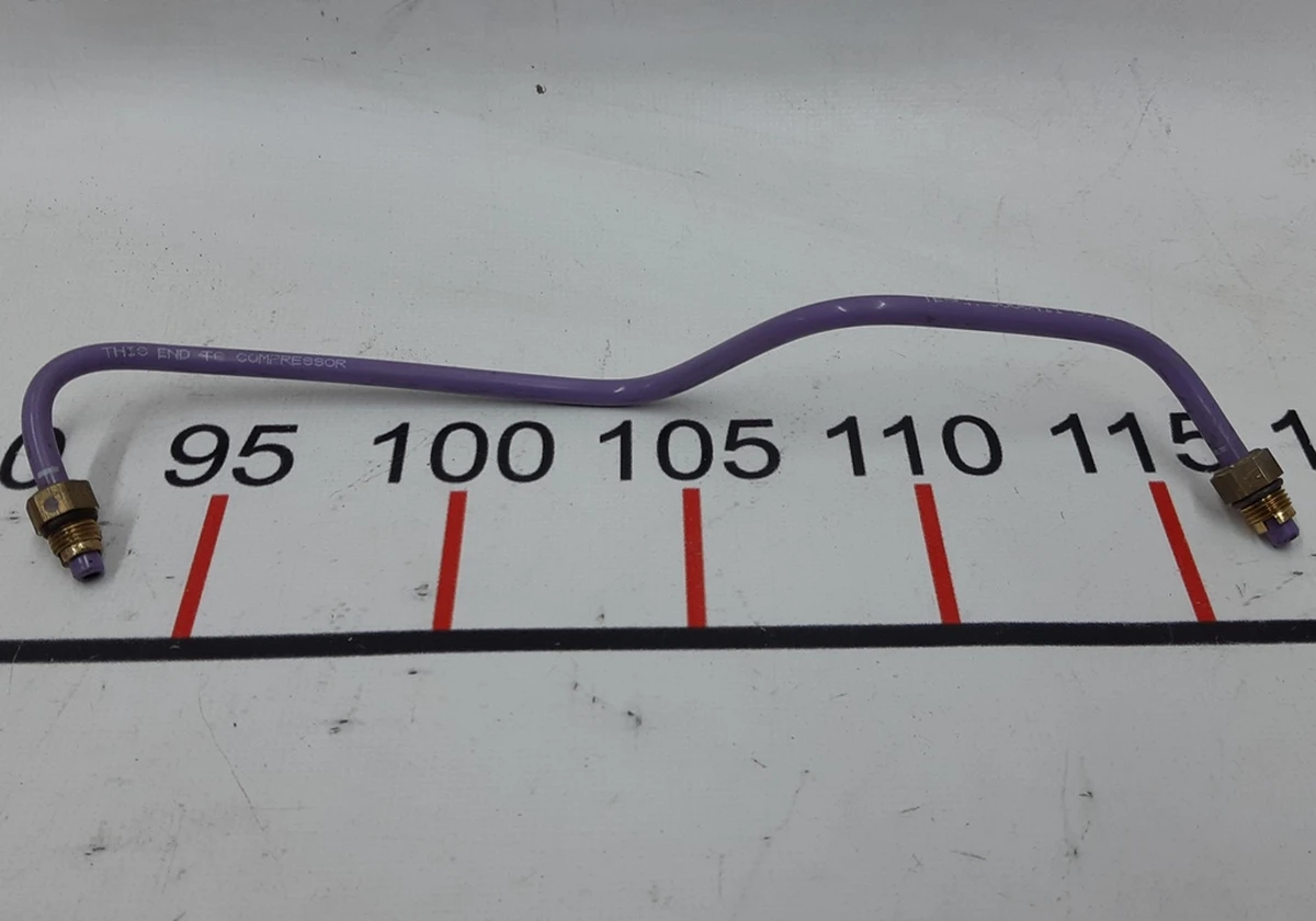 27 Трубка блоку клапанів пневмопідвіски (велика) Tesla model S 6006411-00-B