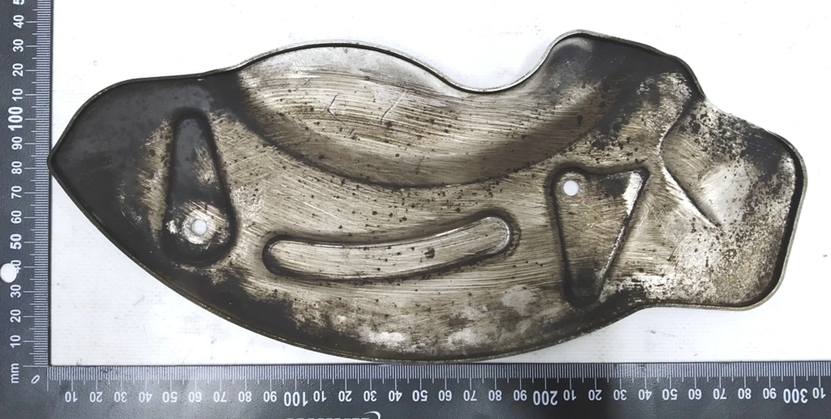 6 Термокожух тормозного диска переднего правого Tesla model S, model S REST 1027662-01-B