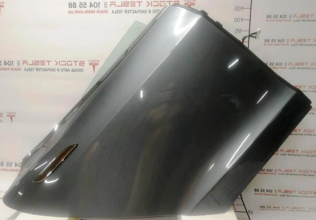 6 Дверь задняя правая (в сборе) Tesla model S 6006566-E0-Z