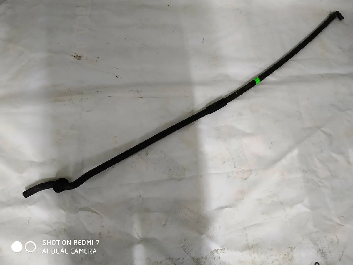 18 Трубка охлаждения длинная левый порог Tesla model S 6007342-00-J