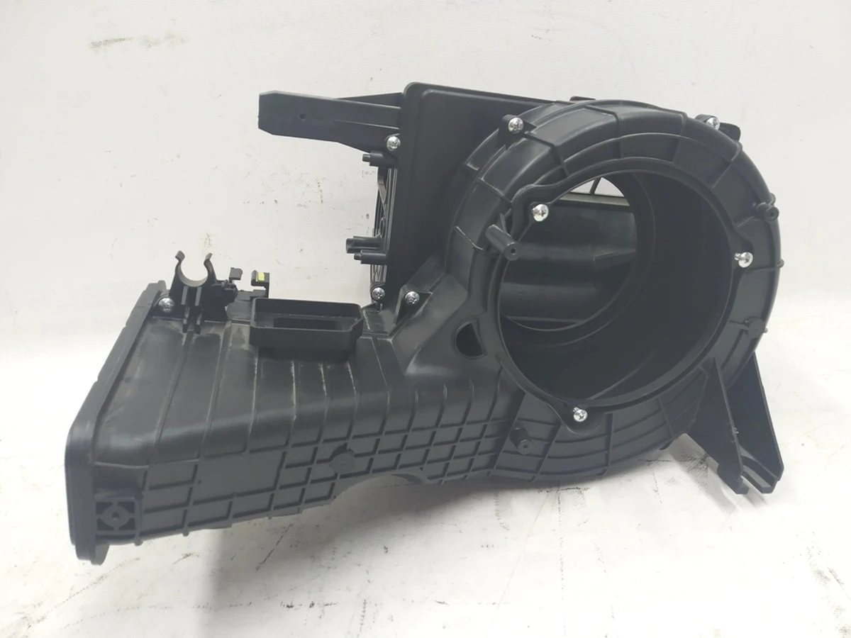 6 Корпус климатической установки впускная часть (без электродвигателя и сервопривода) Tesla model S 6007378-00-Q