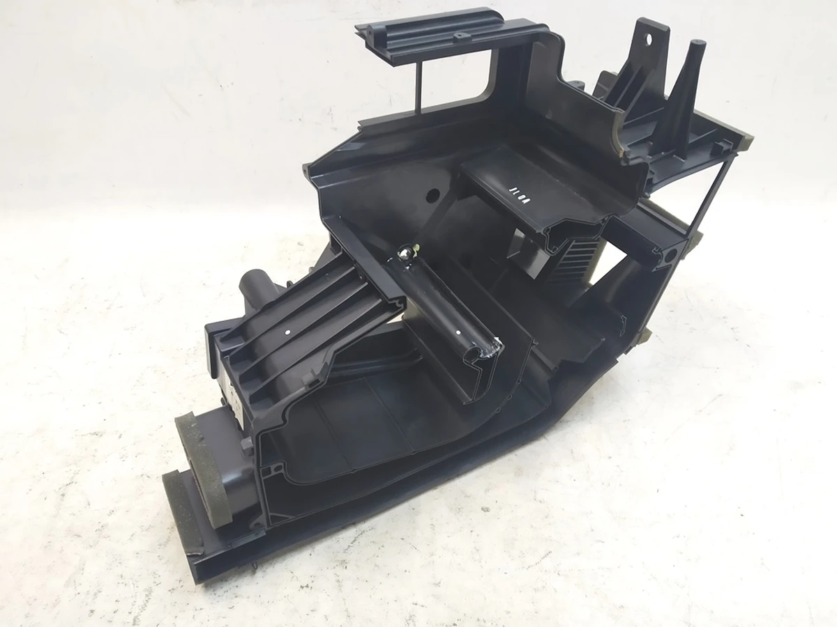 1 Корпус права сторона кліматичної установки (пічки салону) Tesla Model S, Model S REST, Model X 6007378, 1116135, 1116133