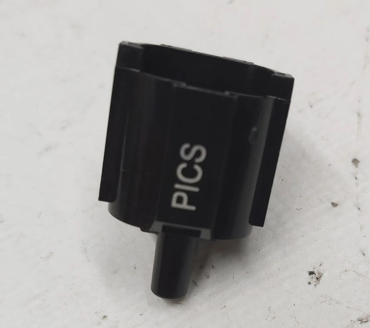 11 Датчик температуры воздуха Tesla all models (кроме Model 3) 6007379-00-B