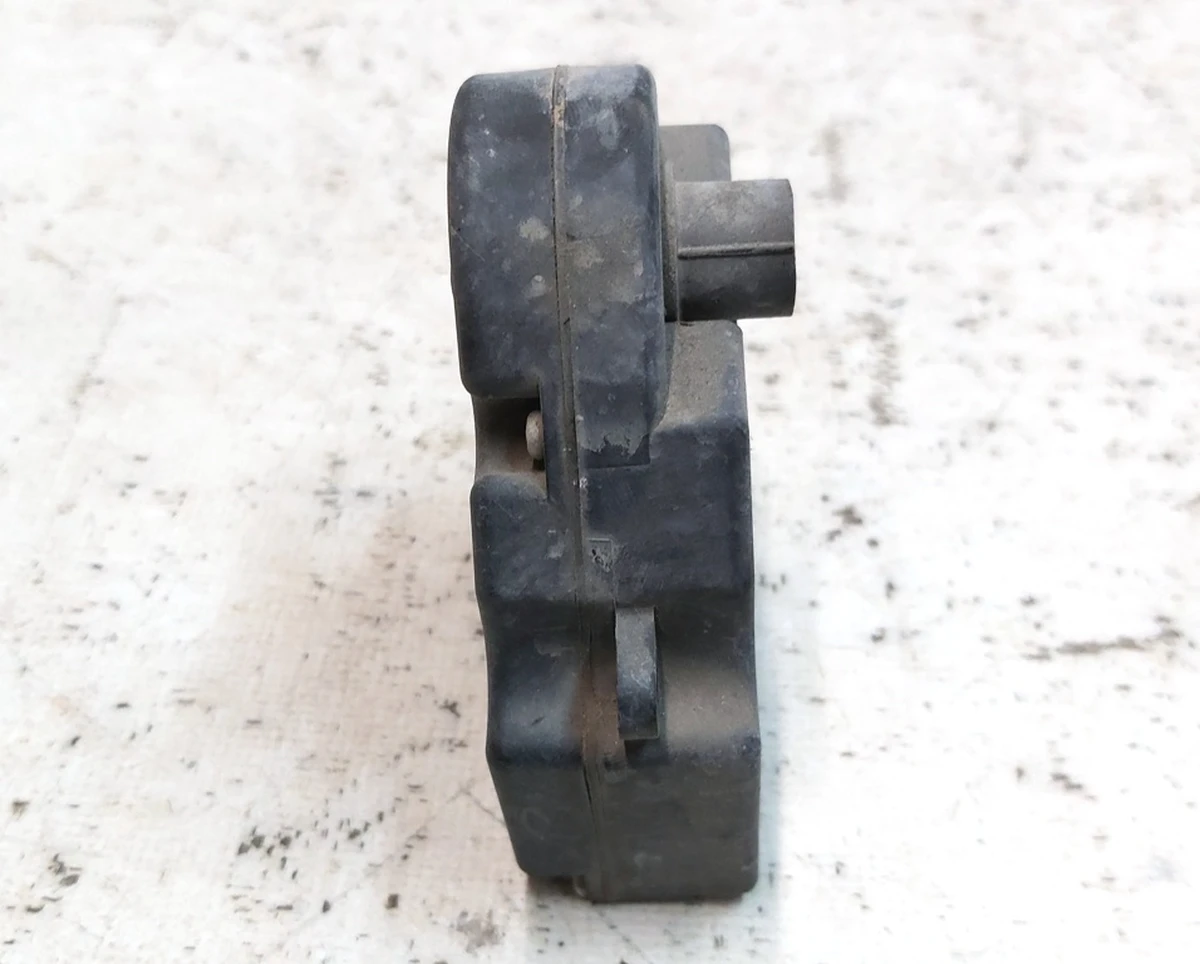 16 Привод клапана тройного Tesla Model S, Model S REST 6007384-00-E