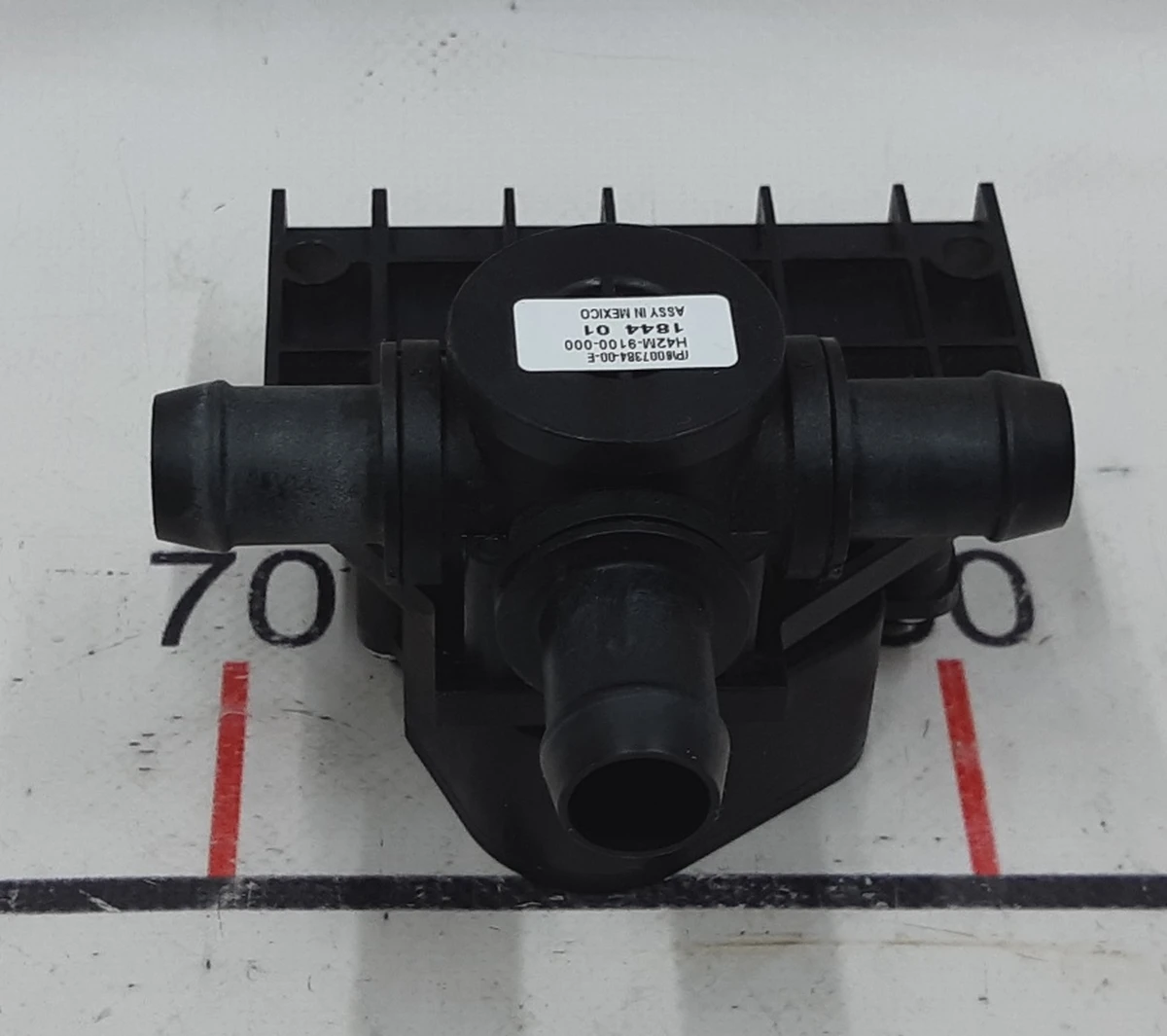 Клапан потрійний Tesla model S REST 6007384-00-E