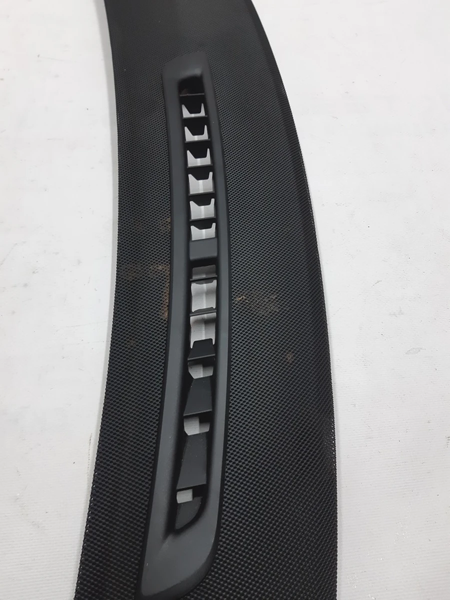 6 Панель крепления дефлекторов обдува лобового стекла с повреждением Tesla model S, model S REST 6007510-00-G