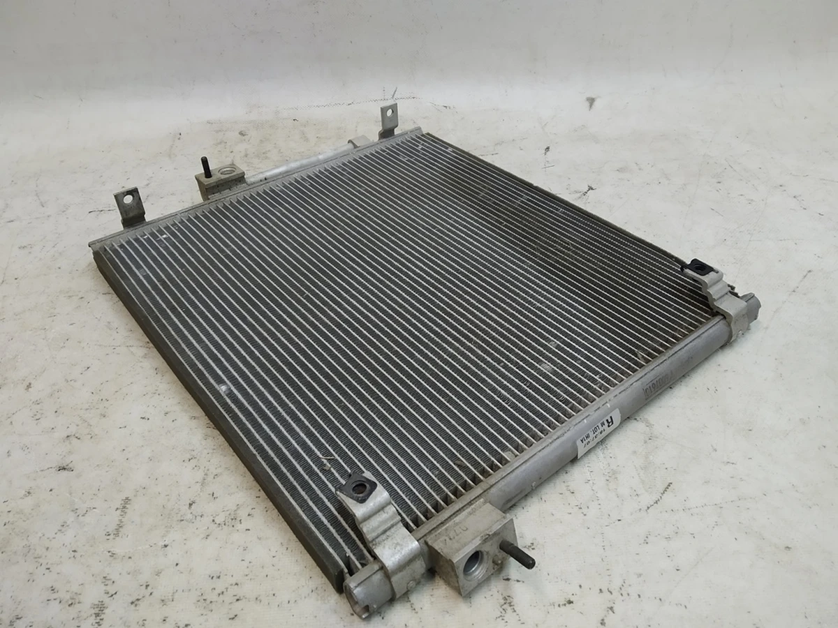 3 Радиатор кондиционера левый с повреждением Tesla Model S, Model S REST 6007610