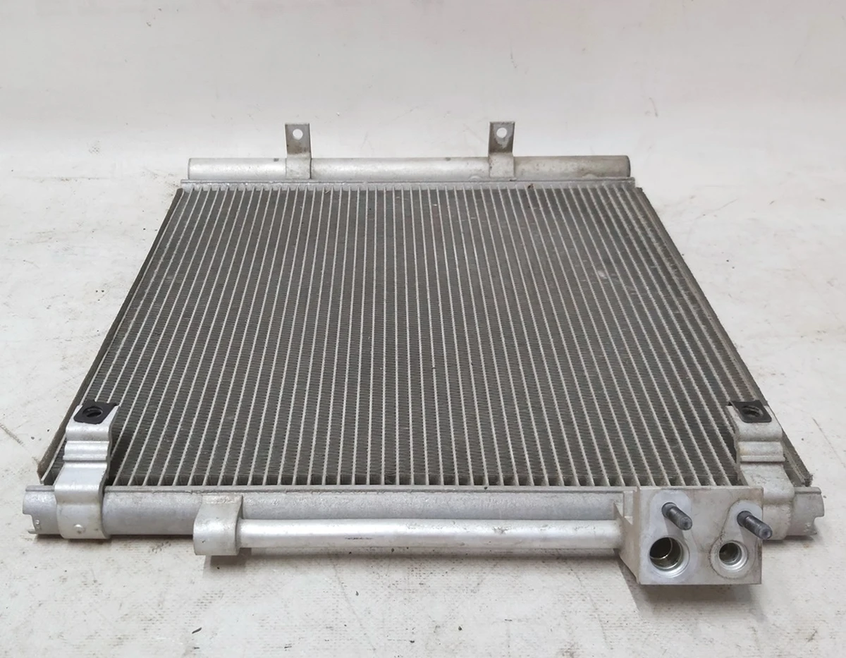 4 Радиатор кондиционера правый Tesla model S, model S REST 6007613-00-B