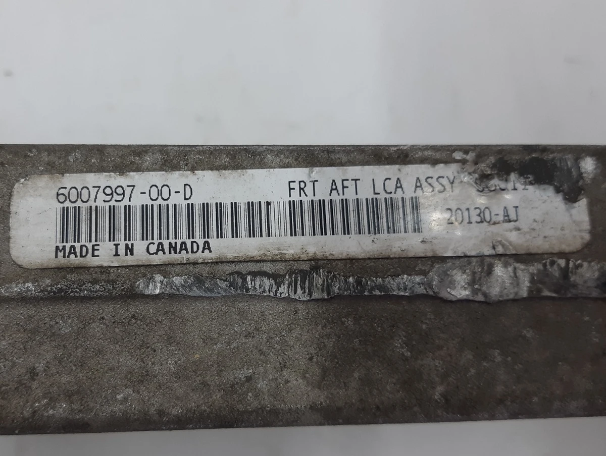 Важіль передній нижній поперечний лівий-правий Tesla model S, model S REST, model X 1027351-00-C