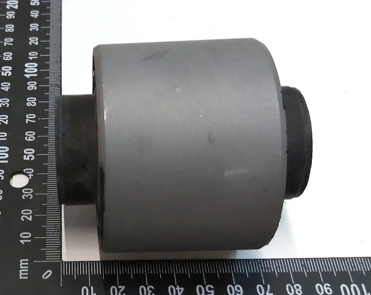 6 Сайлентблок рычага нижнего поперечного 74мм (основной) Tesla model S 6007997