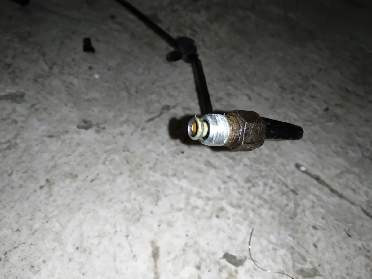 3 Brake line rear (right and left assembly) Tesla model S REST 6008136-00-H