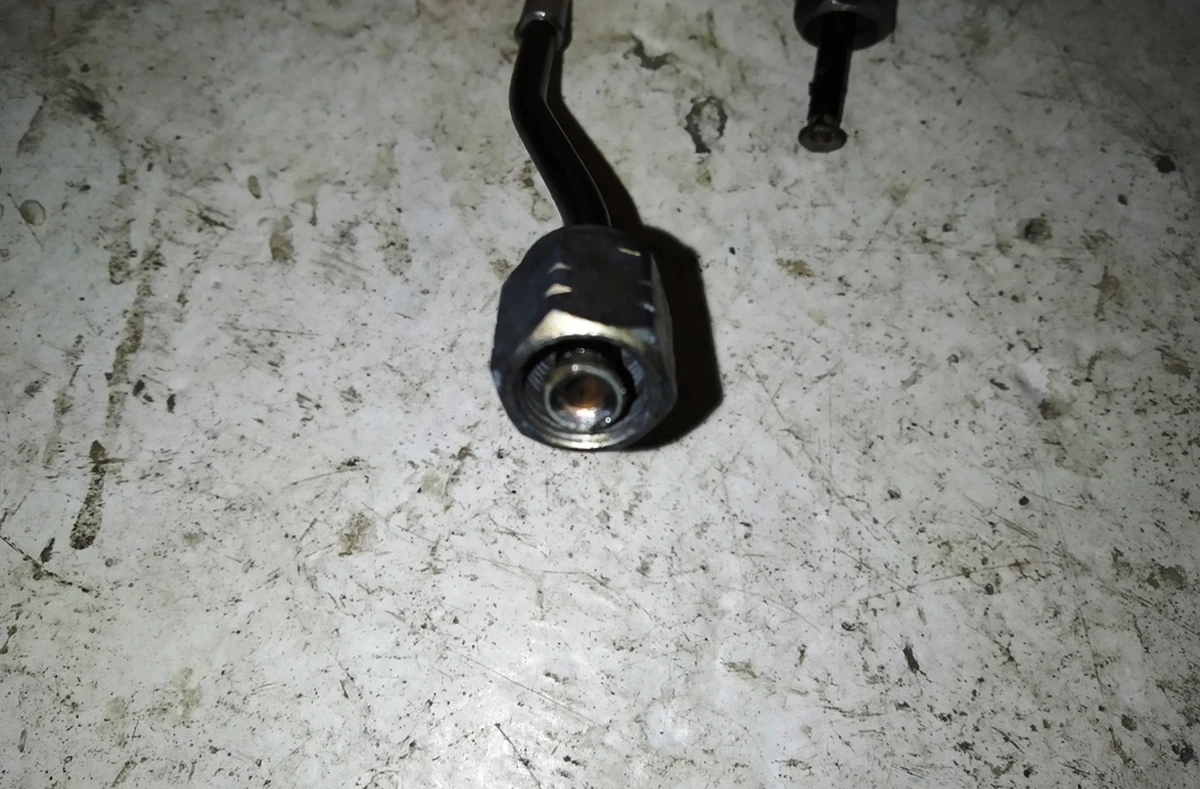 3 Brake line rear (right and left assembly) Tesla model S REST 6008136-00-H