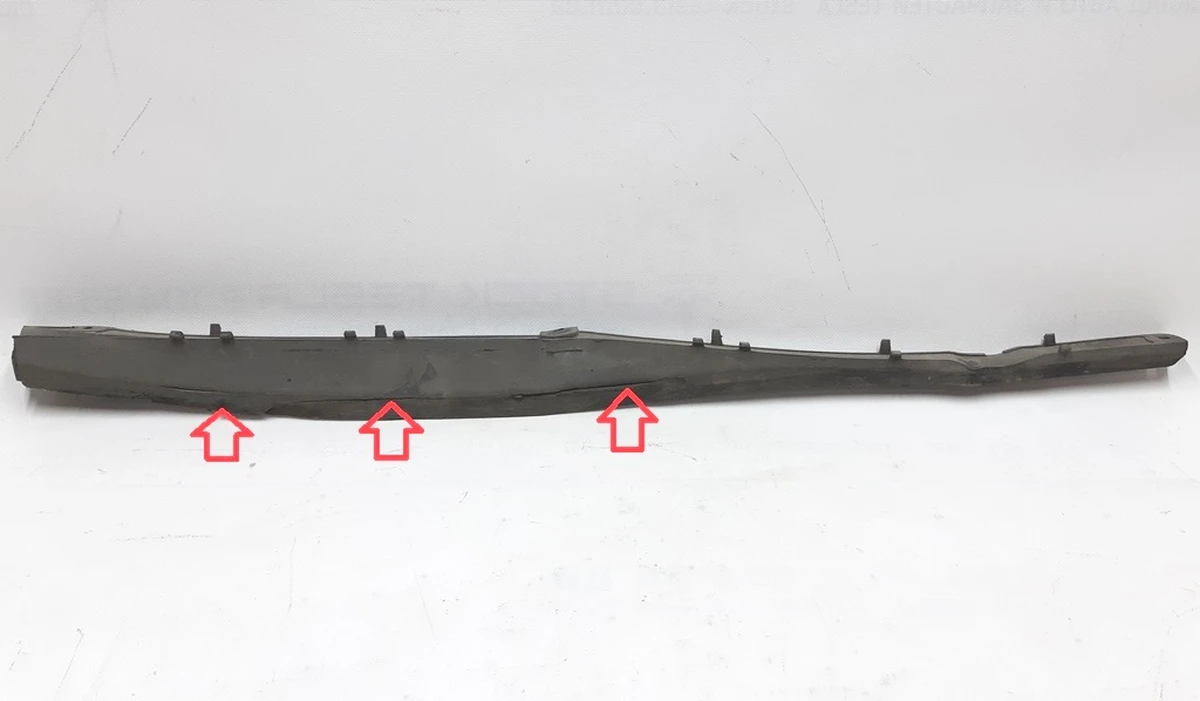 3 AERO SHIELD INNER STRAKE - RH with damage Tesla model S 6008187-00-D