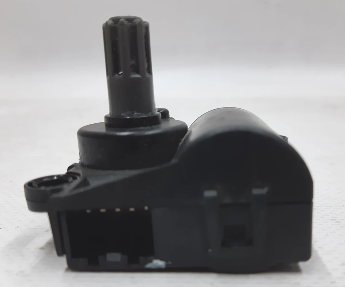 3 ACTUATOR ASSY - DEFROST D332-CK8AA04 Tesla model S, model S REST, model X  6008245
