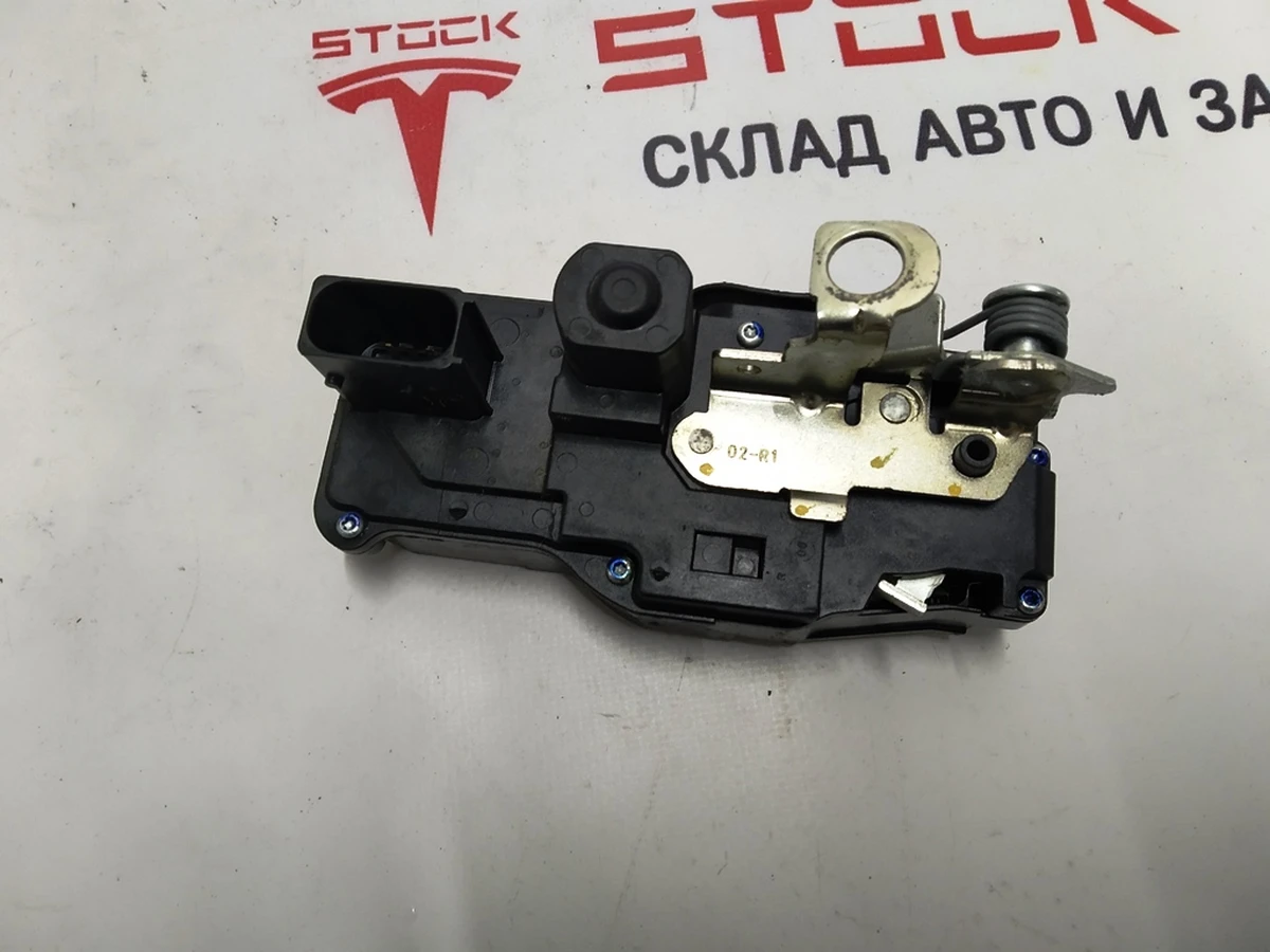LATCH ASY FR RH Tesla model S, model S REST 6008912-99-С